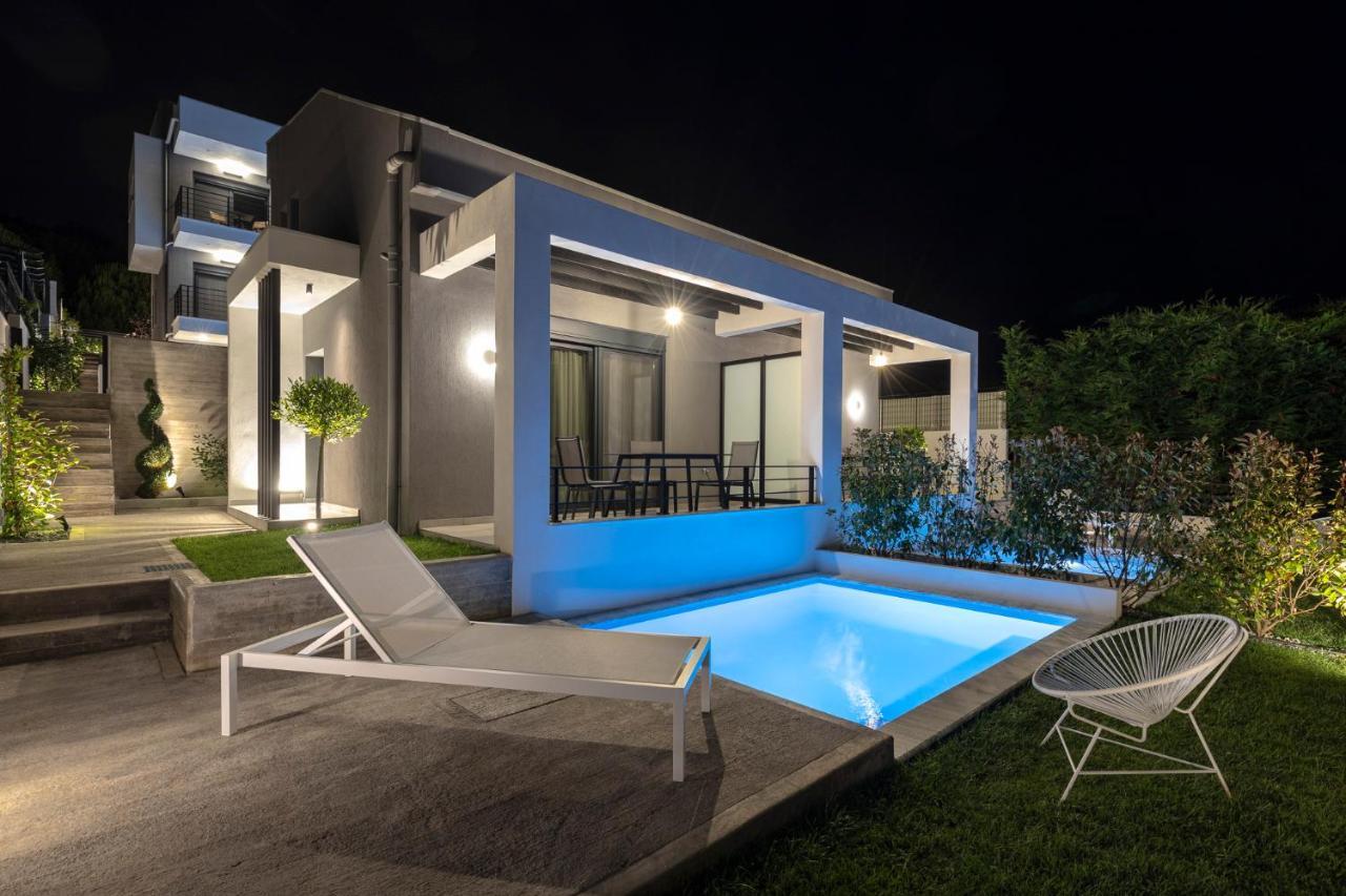 Cove Suites Nea Iraklitsa Exterior photo